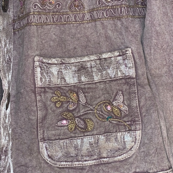 FlashBack Vintage Jacket - Picture 3 of 8